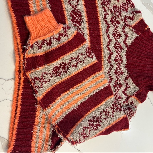 NWT Free People Check Me Out Pullover in Holly Berry women’s small sweater - Picture 10 of 10